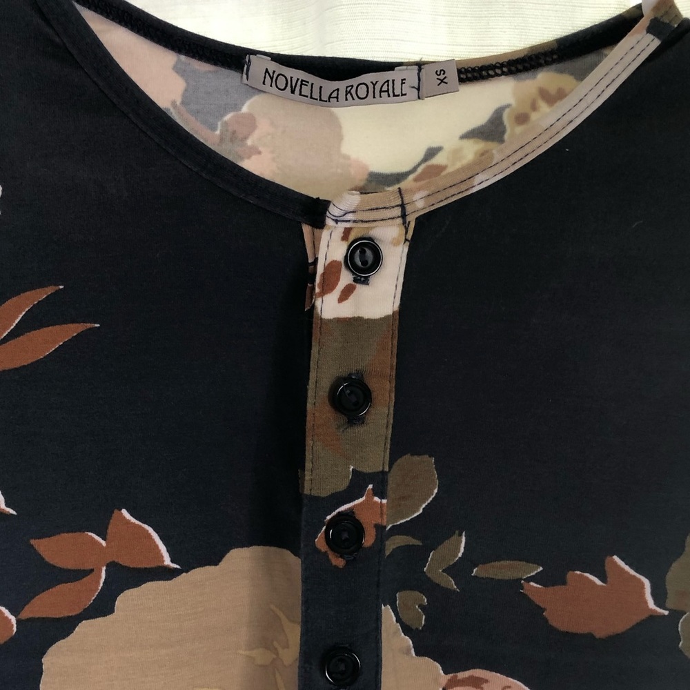 💛Novella Royale💛 Grey Gardener Bodysuit XS